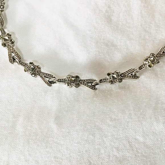 Intricate Silver Marcasite Bracelet - Picture 6 of 8